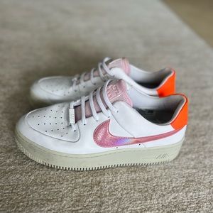 NIKE AF1